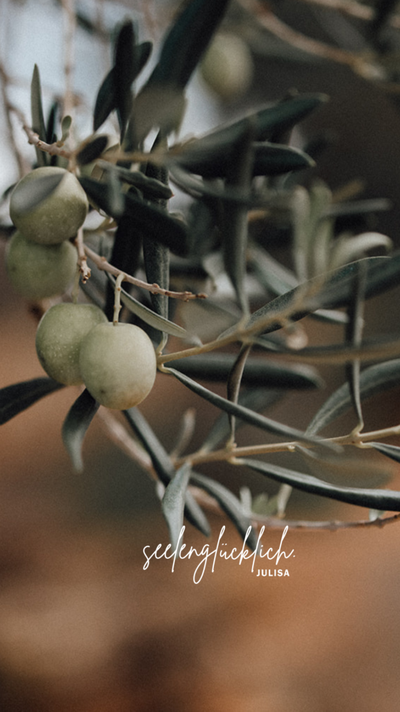 Wallpaper Mai - hey-julisa.com