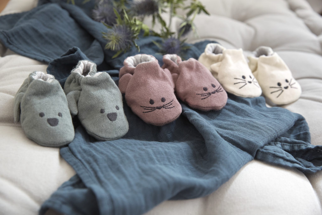 Geschenke zur Geburt - Babyschuhe Little Chumps | hey-julisa.com